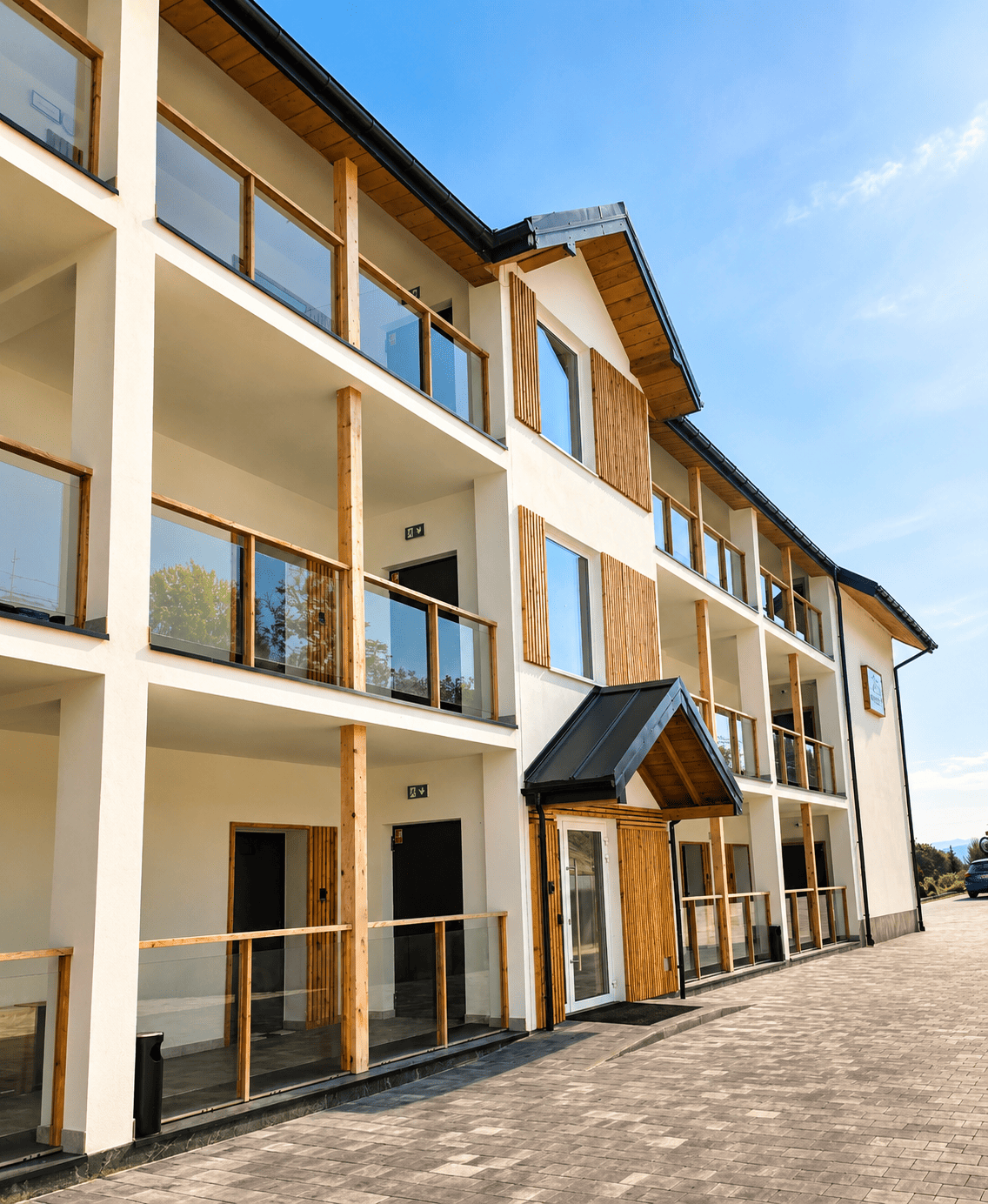 Budynek hotelowy „Magiczne tarasy” w Polańczyku – zdjęcie 4